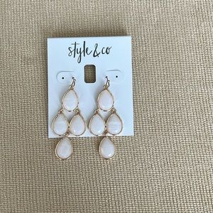 New Women Style&Co Lightweight Earrings available in- White and Pink.